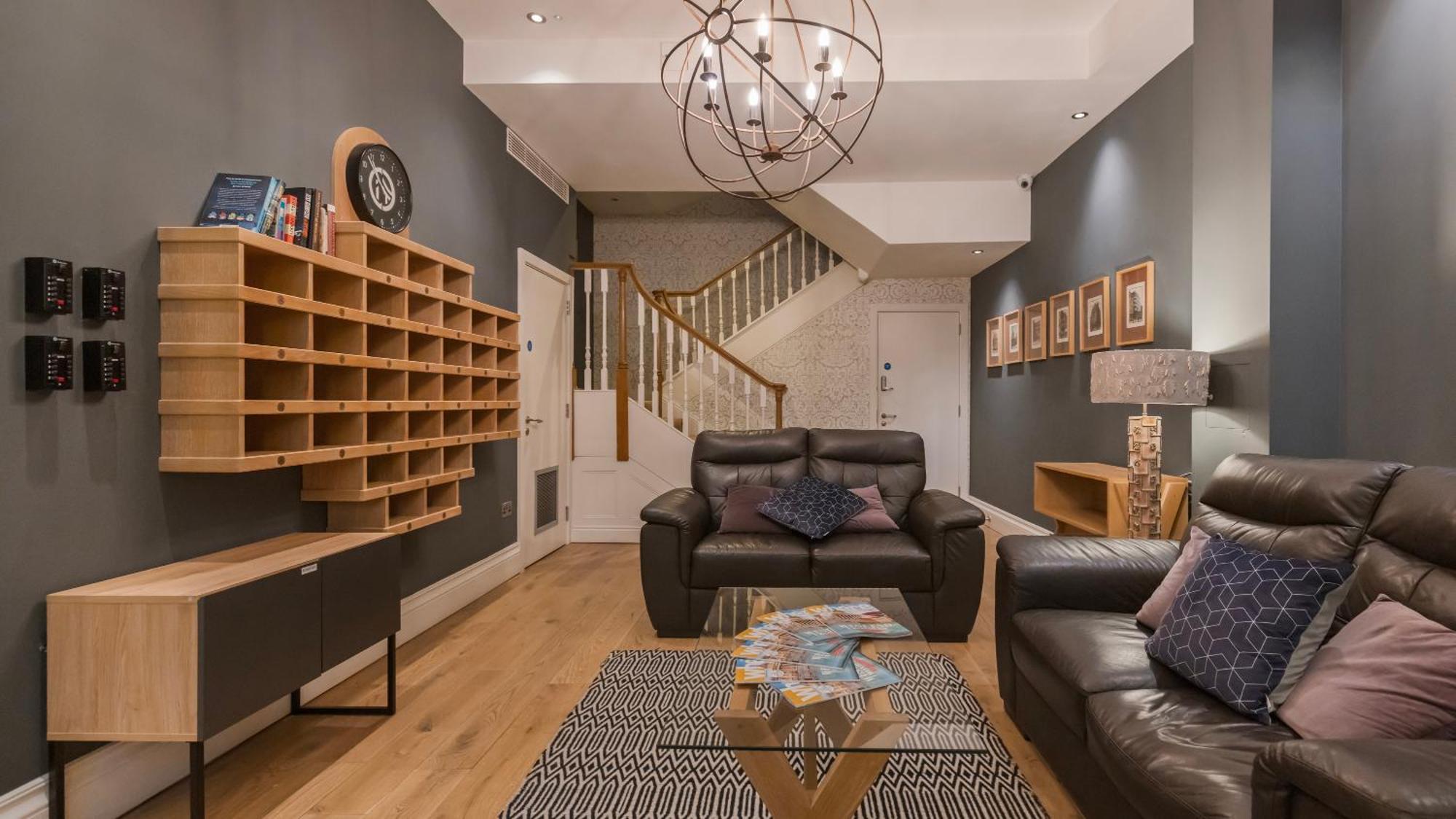 Bank Serviced By Lovelystay Aparthotel