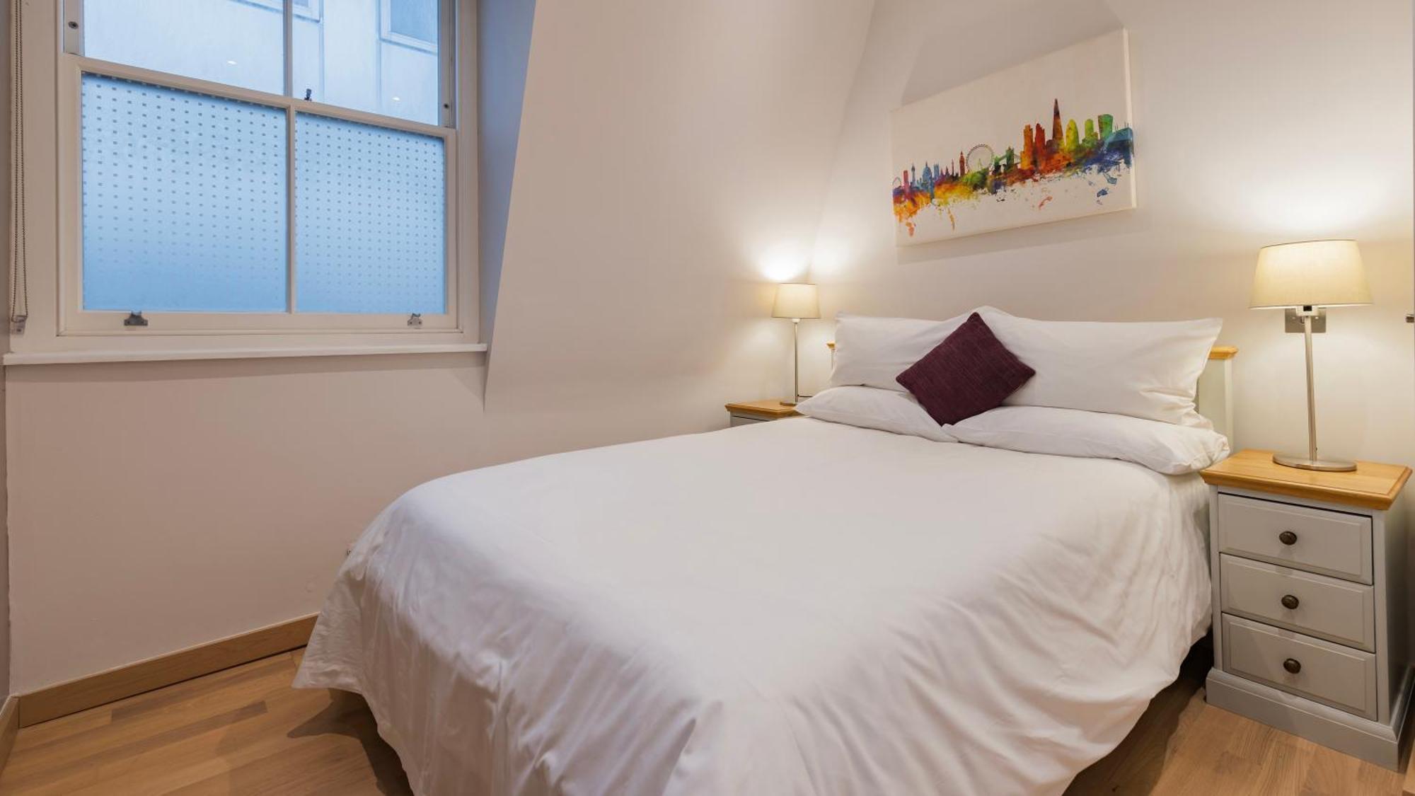 Bank Serviced By Lovelystay Aparthotel