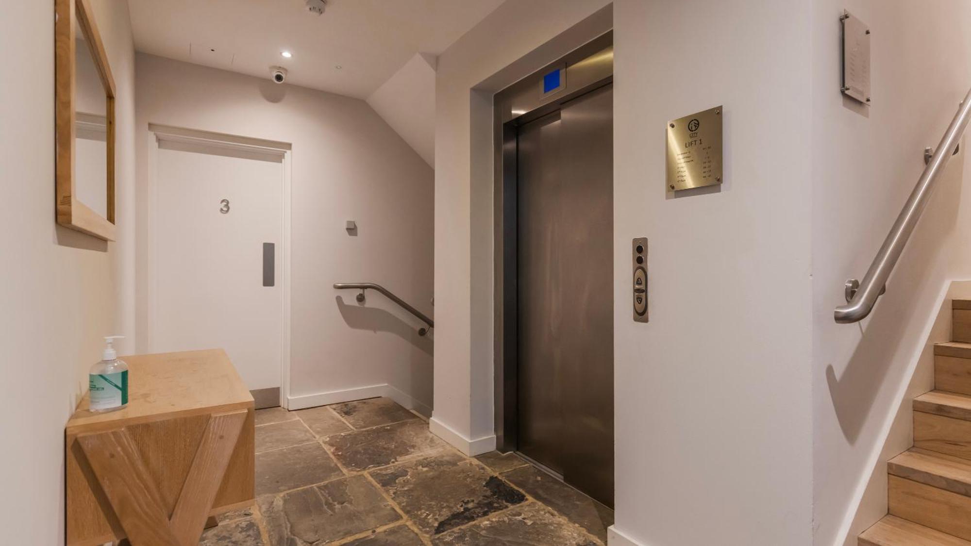 Bank Serviced By Lovelystay